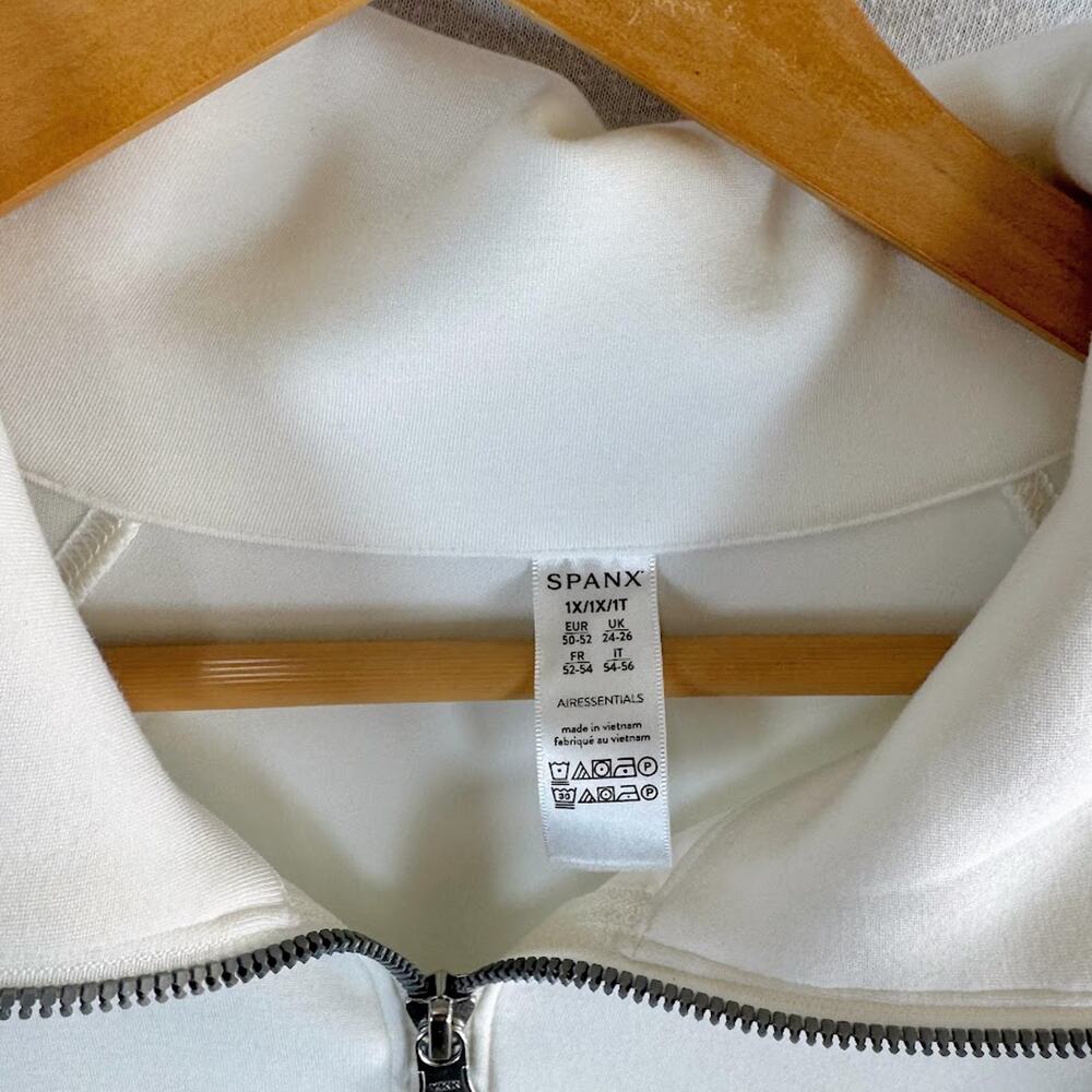 SPANX AirEssentials Coordinating Long Sleeve Half… - image 2